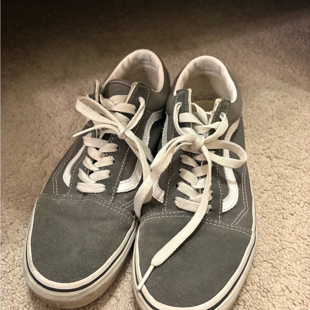 Vans Men's Gray and White Sneakers